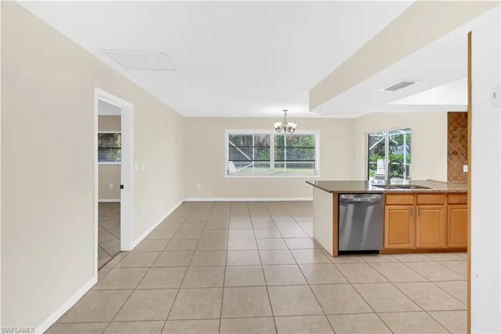1121 Se 36th St, Cape Coral, Florida 33904