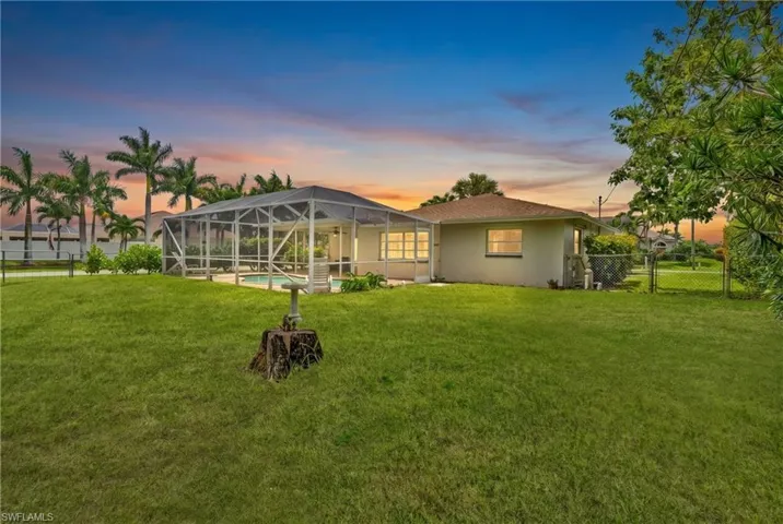 1121 Se 36th St, Cape Coral, Florida 33904