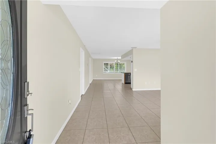 1121 Se 36th St, Cape Coral, Florida 33904