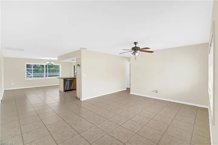 1121 Se 36th St, Cape Coral, Florida 33904