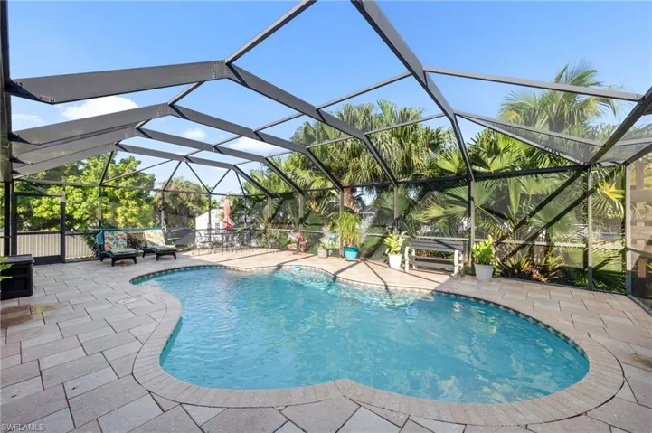 535  Durion  DR, Lehigh Acres, FL 33974