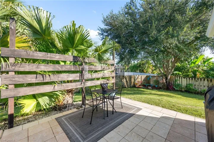 535  Durion  DR, Lehigh Acres, FL 33974
