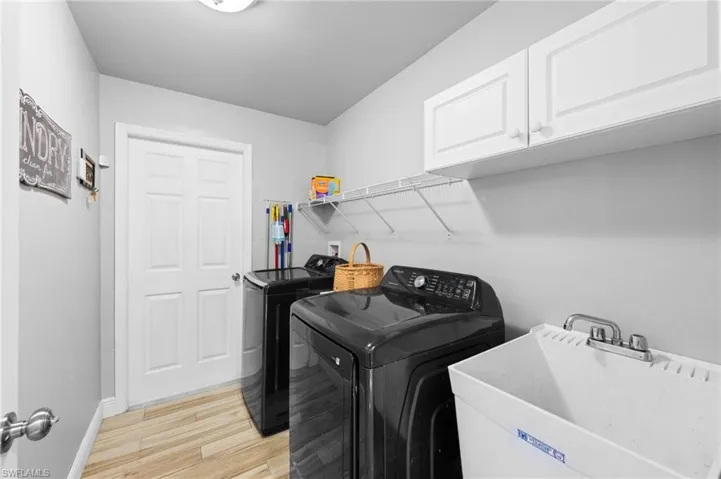 535  Durion  DR, Lehigh Acres, FL 33974