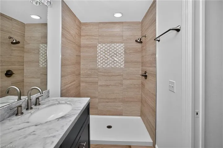 2522 Nw 18th Ave, Cape Coral, Florida 33993