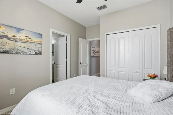 2469 Heydon Cir E, Naples, Florida 34120