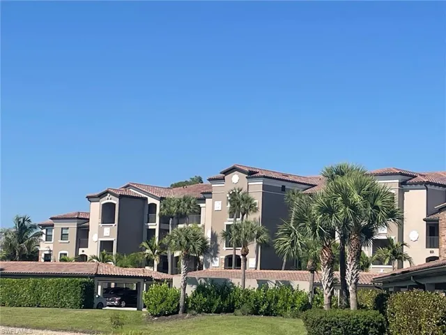 9826  Giaveno  CIR, Naples, FL 34113