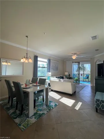 9826  Giaveno  CIR, Naples, FL 34113