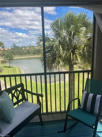 9826 Giaveno Cir 1531, Naples, Florida 34113