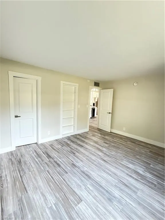 530 Broad AVE, Naples, FL 34102,225041439