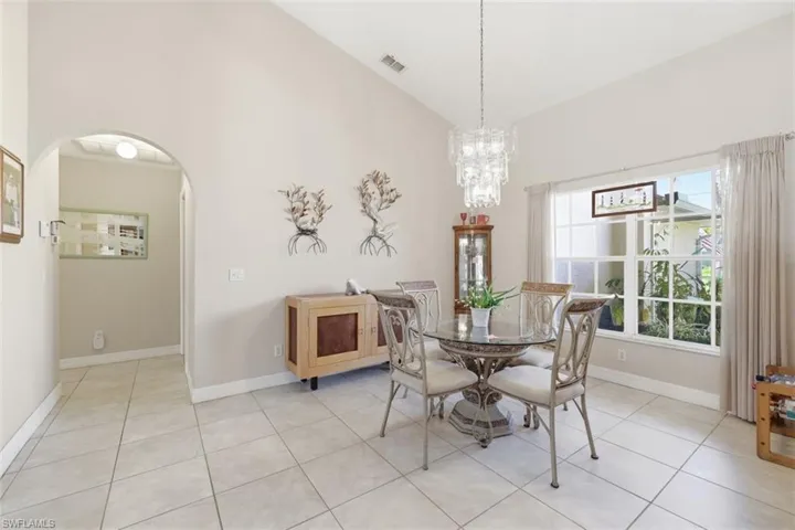 2508 Sw 25th St, Cape Coral, Florida 33904