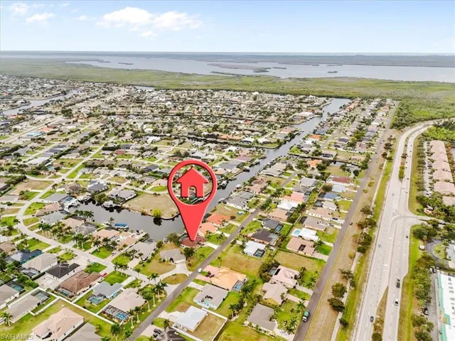 2508 Sw 25th St, Cape Coral, Florida 33904