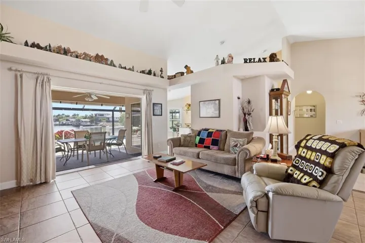2508 Sw 25th St, Cape Coral, Florida 33904