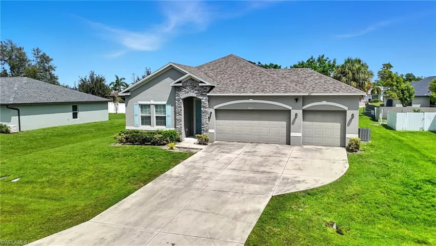1413 SW 19th  PL, Cape Coral, FL 33991