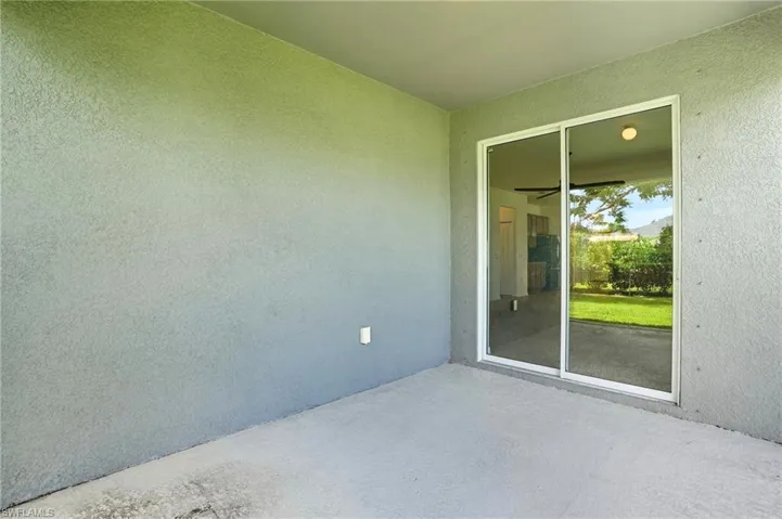 1413 SW 19th  PL, Cape Coral, FL 33991