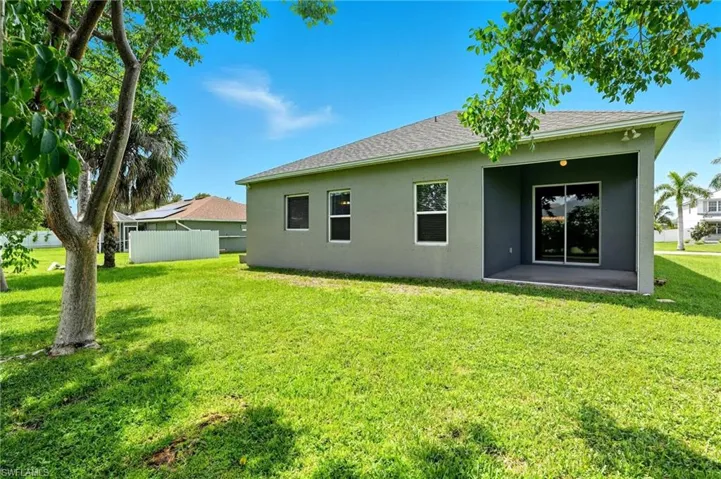 1413 SW 19th  PL, Cape Coral, FL 33991