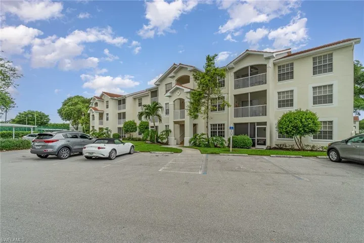 4710 Saint Croix Ln 217, Naples, Florida 34109