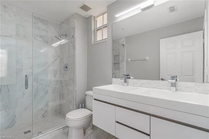 4710 Saint Croix Ln 217, Naples, Florida 34109