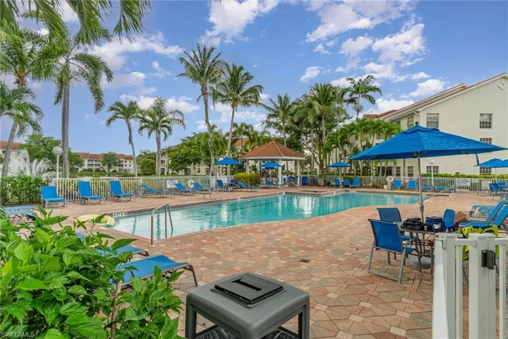 4710 Saint Croix Ln 217, Naples, Florida 34109
