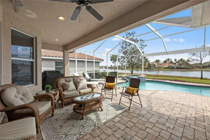 Lanai/Pool