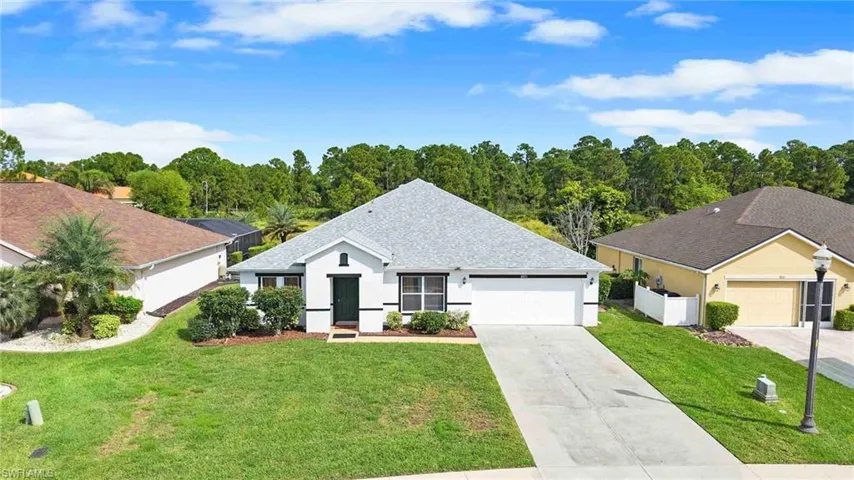 8031 Liriope Loop, Lehigh Acres, Florida 33972
