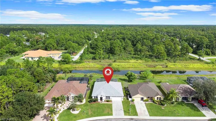 8031 Liriope Loop, Lehigh Acres, Florida 33972