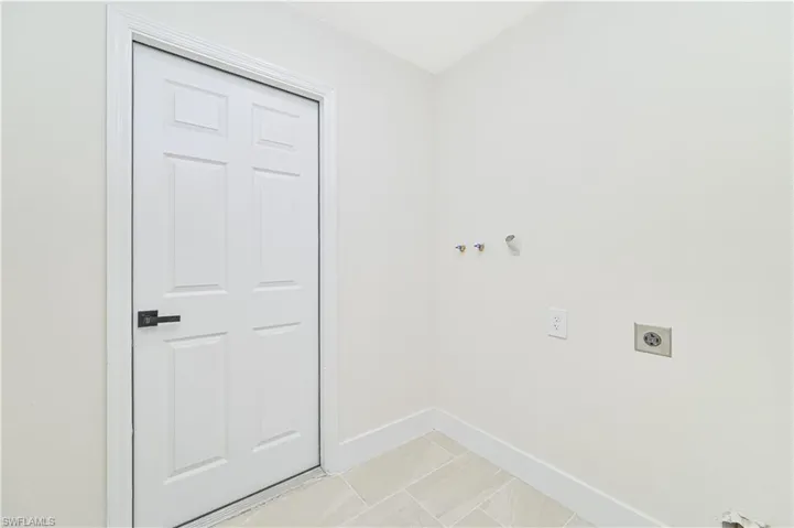 5125 30th St Sw, Lehigh Acres, Florida 33973