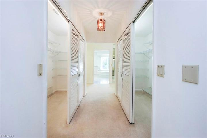 2 BIG walk-in closets