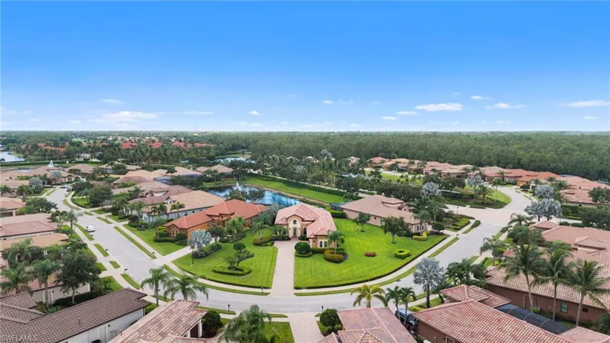 6347 Serano Way, Naples, Florida 34113