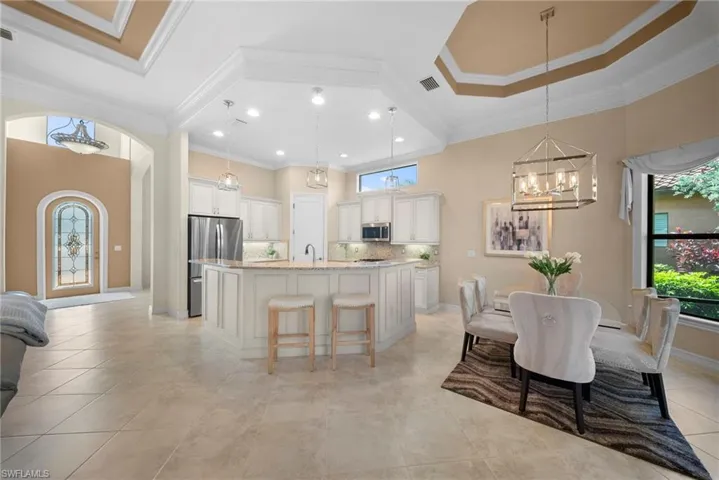 6347 Serano Way, Naples, Florida 34113