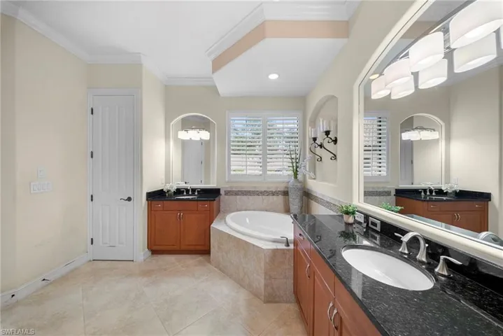 6347 Serano Way, Naples, Florida 34113
