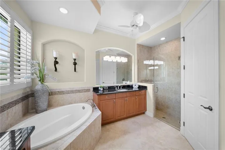 6347 Serano Way, Naples, Florida 34113
