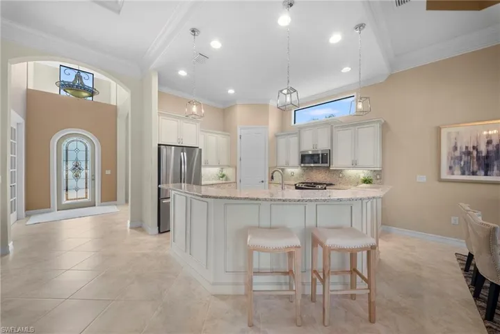 6347 Serano Way, Naples, Florida 34113