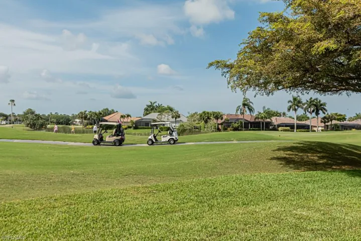 GOLF COURSE