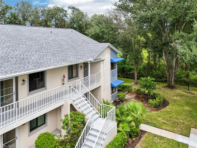 12561  Cold Stream  DR, Fort Myers, FL 33912