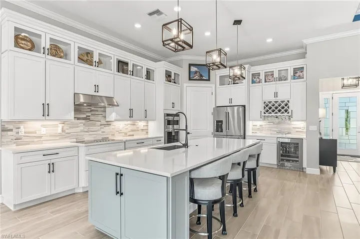 Distinctive Finishes ~ Professionally Designed Interior