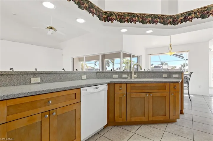 Lots of kitchen counter space