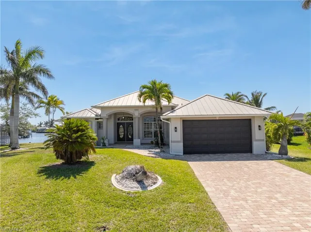 Welcome Home to your Gulf Access pool home!!