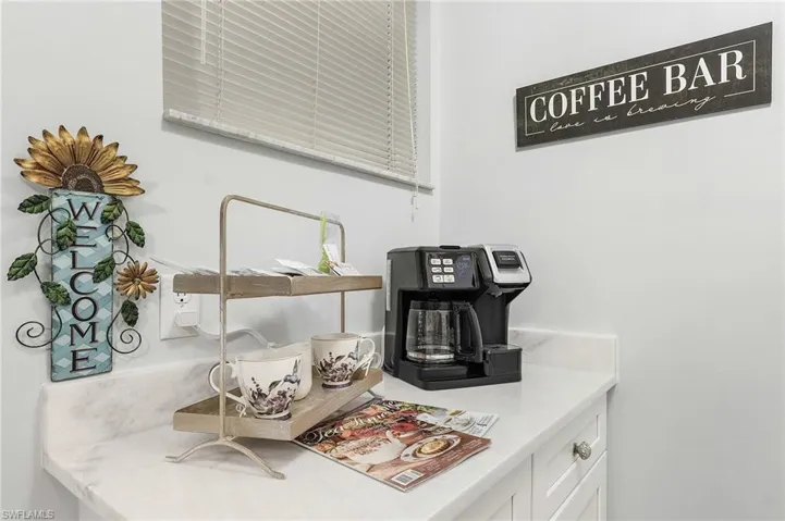 Coffee bar