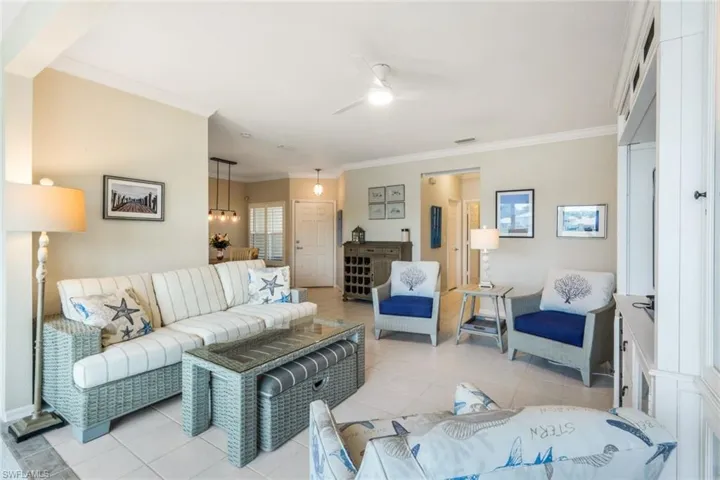 14980  Lake House  LN, Naples, FL 34110