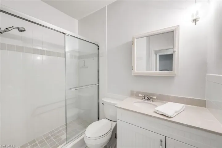 14980  Lake House  LN, Naples, FL 34110