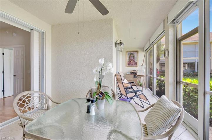 2345 Magnolia LN # 6701, NAPLES FL 34112