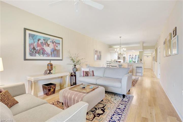 2345 Magnolia LN # 6701, NAPLES FL 34112