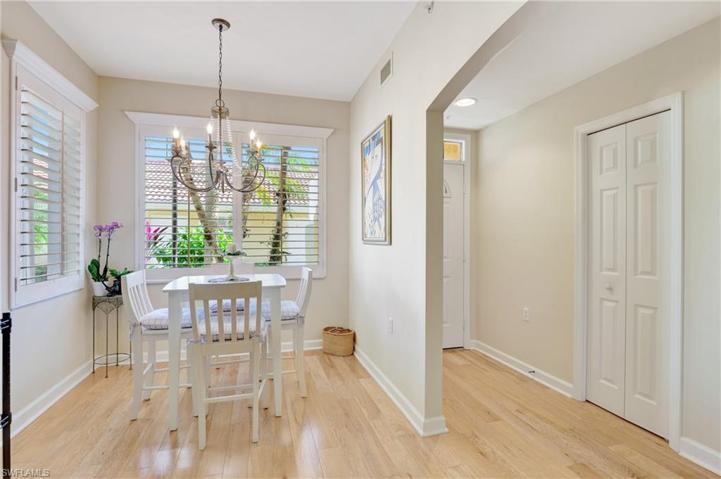 2345 Magnolia LN # 6701, NAPLES FL 34112