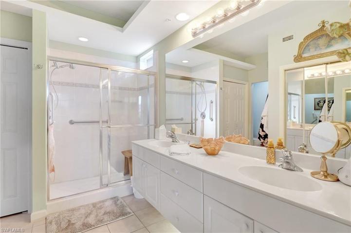 2345 Magnolia LN # 6701, NAPLES FL 34112