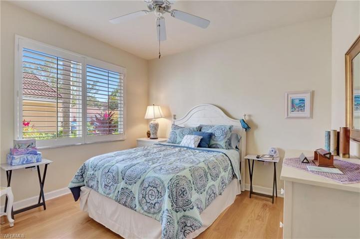 2345 Magnolia LN # 6701, NAPLES FL 34112