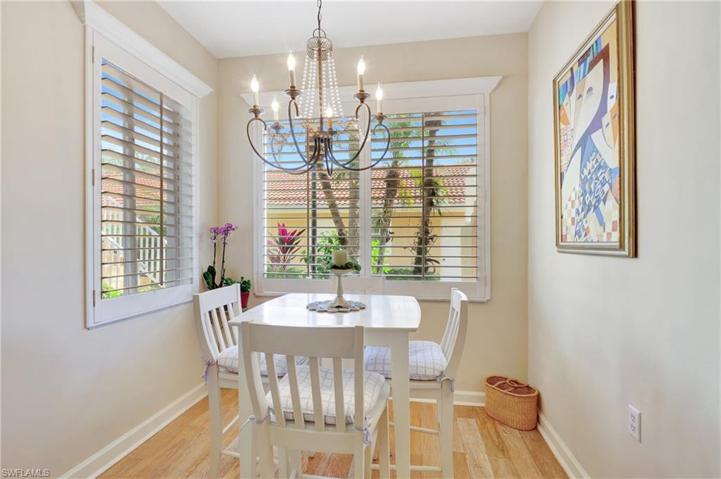 2345 Magnolia LN # 6701, NAPLES FL 34112