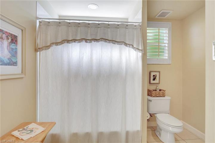 2345 Magnolia LN # 6701, NAPLES FL 34112