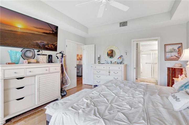 2345 Magnolia LN # 6701, NAPLES FL 34112