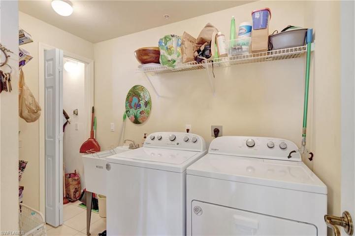 2345 Magnolia LN # 6701, NAPLES FL 34112