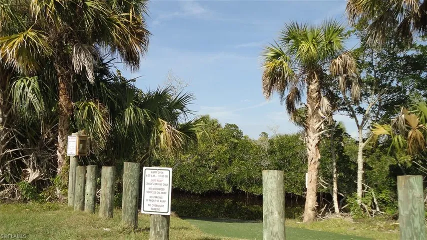 Kayak / Canoe launch